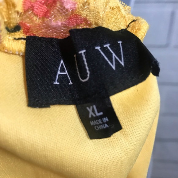 SOLD - Picture 3 of 3